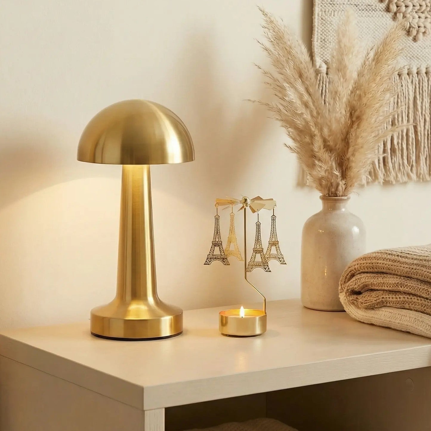 Isı İle Dönen Metal Mumluk – Eyfel Kulesi Modeli