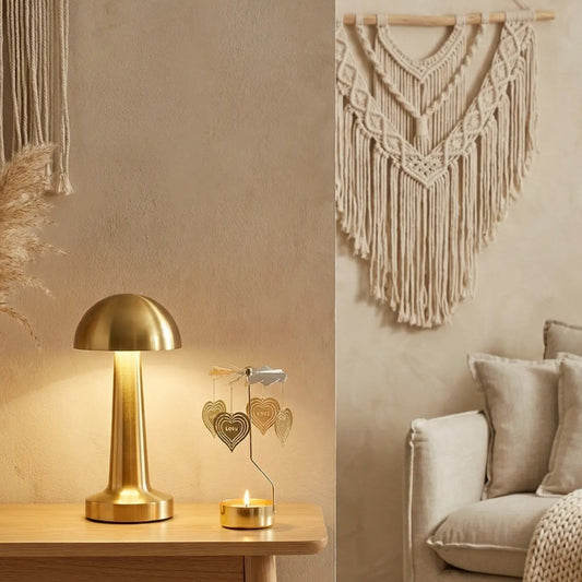 Isı İle Dönen Metal Mumluk –  Love Yazılı Modeli